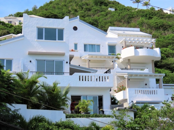 St. Maarten luxury villa – 2 Bed Ocean View
